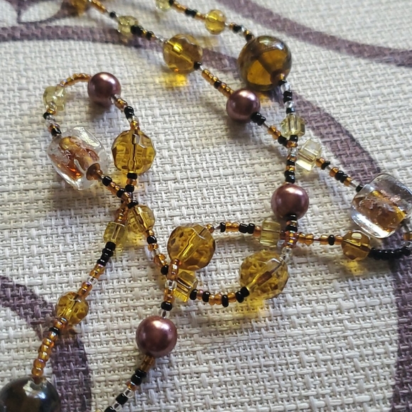 Beautiful long Necklace - Picture 6 of 6